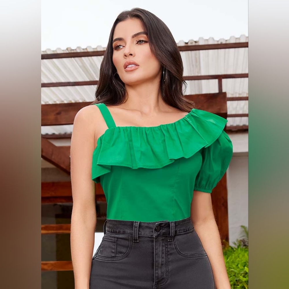 GREEN BLOUSE